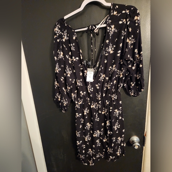 NWT XL Rue21 Floral Dress - Picture 2 of 3